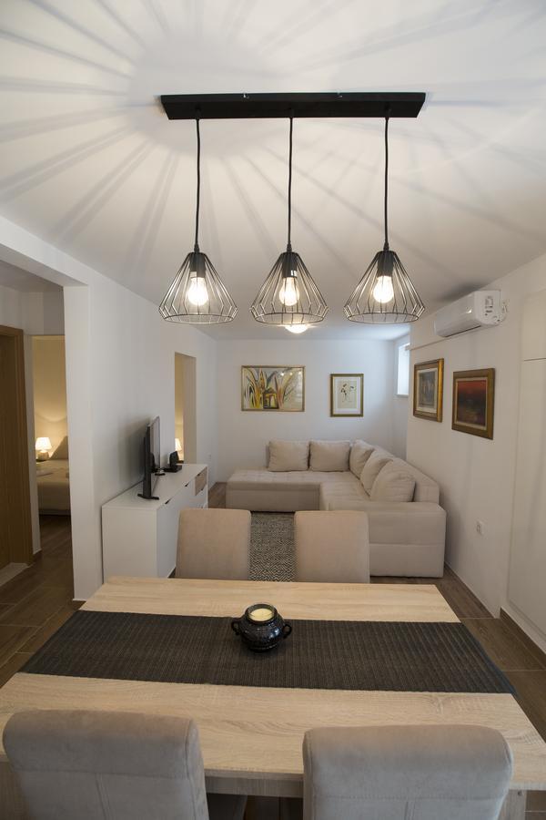 Sweet Apartment City Center Split Bagian luar foto