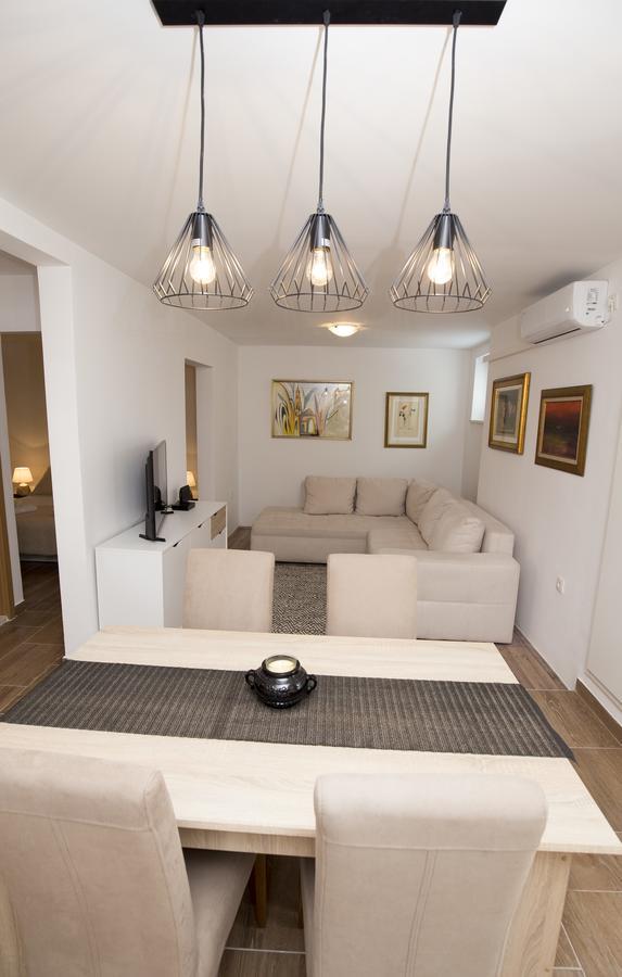 Sweet Apartment City Center Split Bagian luar foto